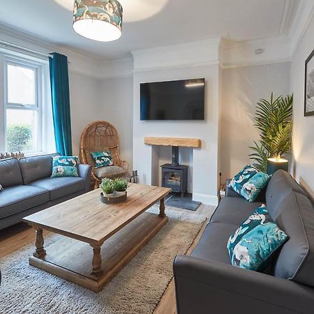 Host & Stay - King'S Cottage Амбъл Екстериор снимка