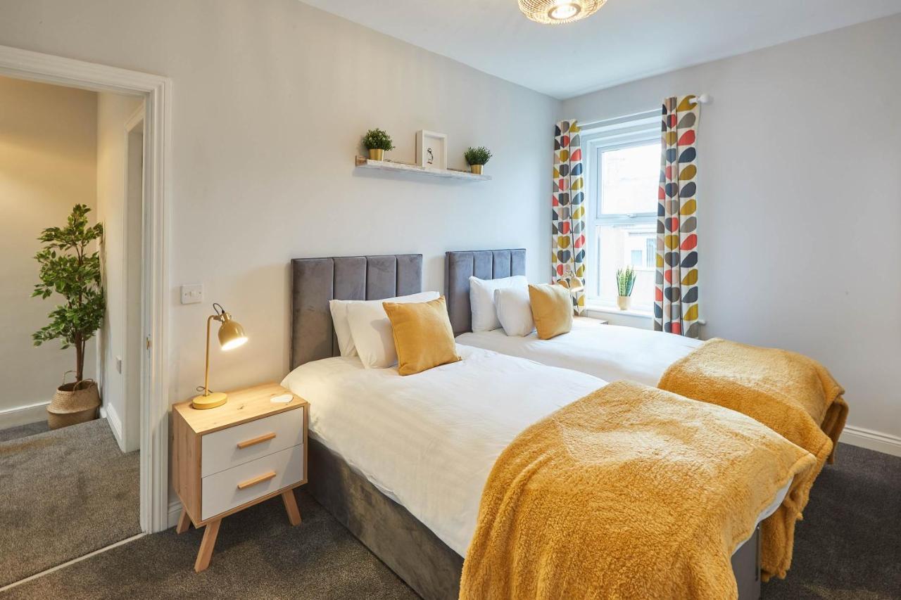 Host & Stay - King'S Cottage Амбъл Екстериор снимка